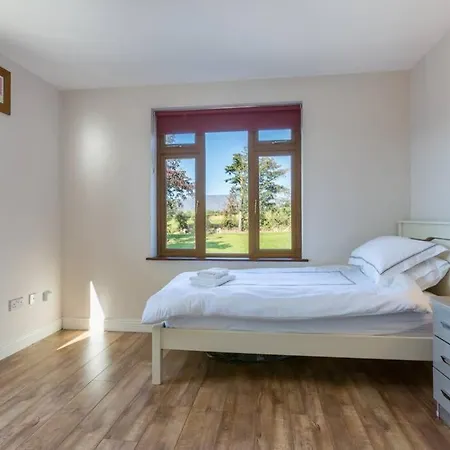 The - On The Waterford Greenway Dom wakacyjny *