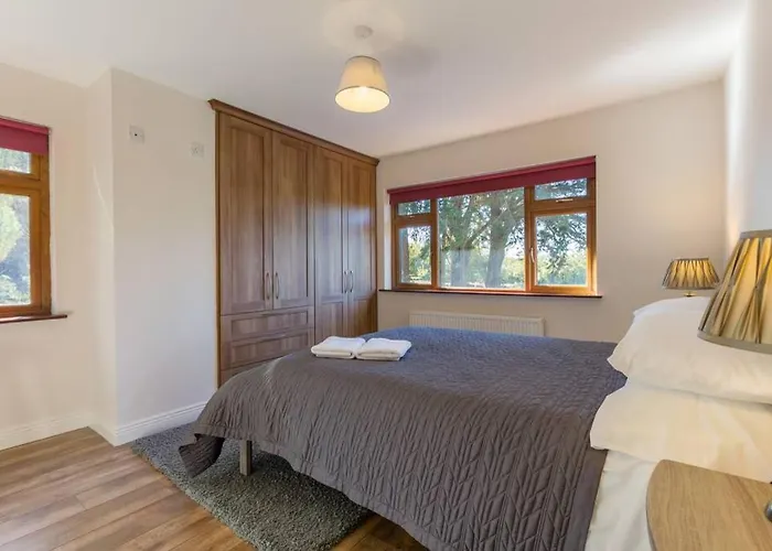 The - On The Waterford Greenway Дом отдыха